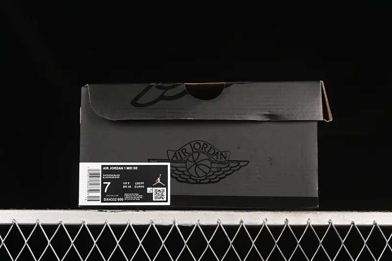 All categories Air Jordan Jordan series basketball shoes Air Jordan 1 Mid Air Jordan 1 Mid AJ1 Joe 1 neutral powder mid-top cultural casual sneakers DX4332-800